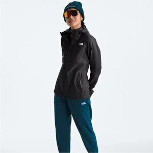 GORETEX PacLite Shell Jacket Raincoat from The North Face | Size M